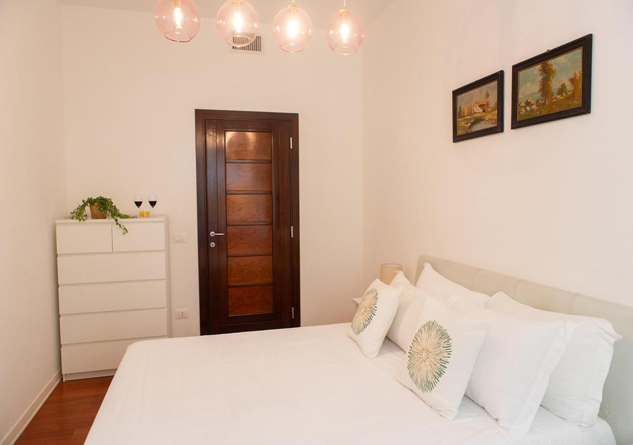 Termini Alever 3 Bedrooms Appartamento